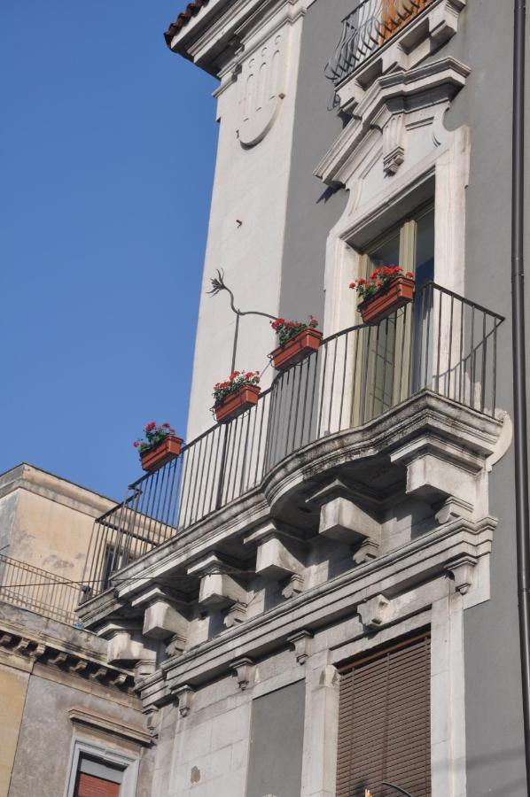 Don Giovanni Charme Apartment Κατάνια Εξωτερικό φωτογραφία